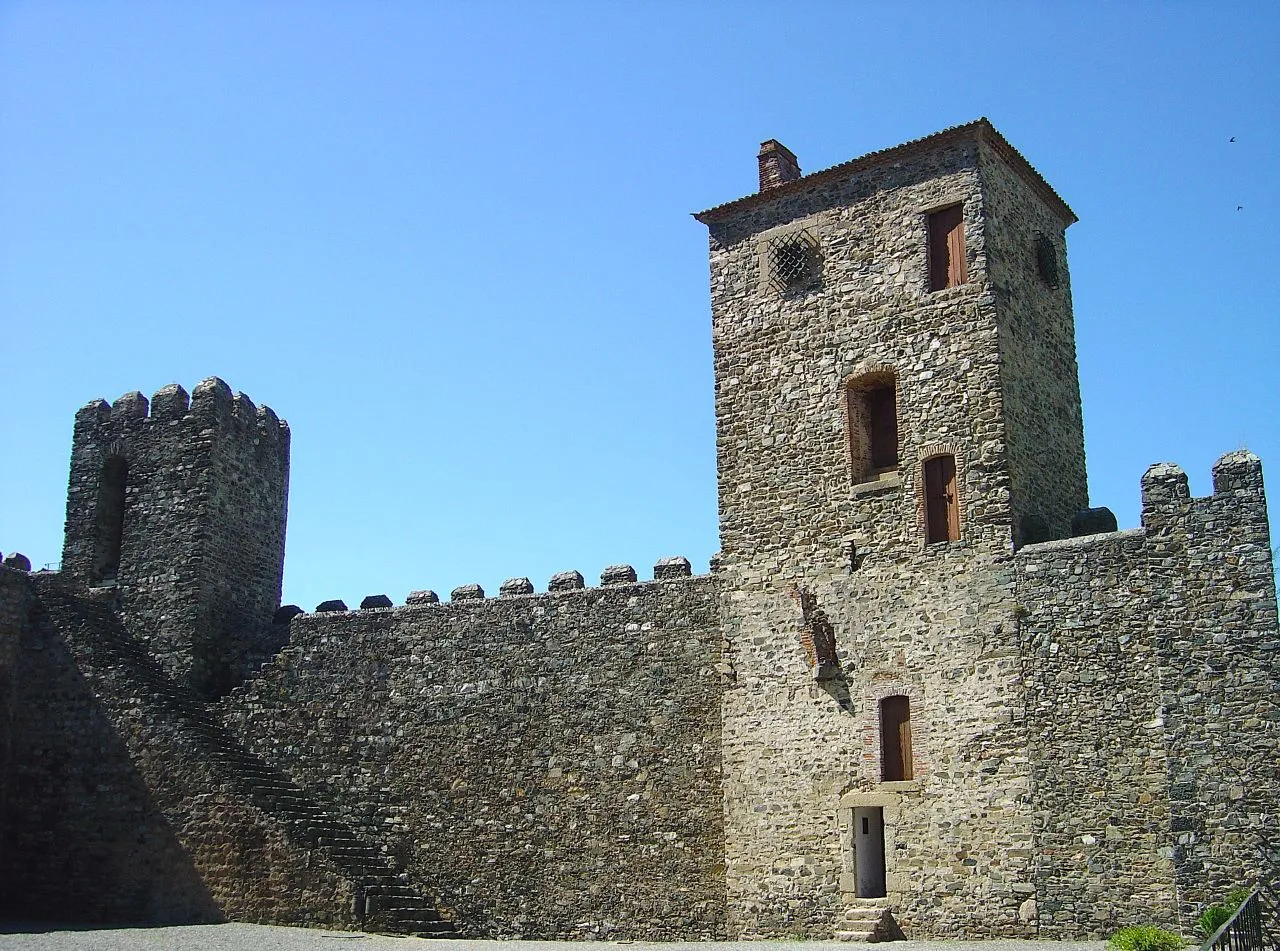 Castelo de Bragança e as suas muralhas